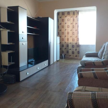 Studio apartment Pizunda Exterior photo